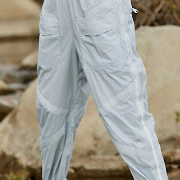 FPM Rain Check Packable Waterproof Cargo-Style Joggers in Sky/Ciel Blue - Picture 2 of 15